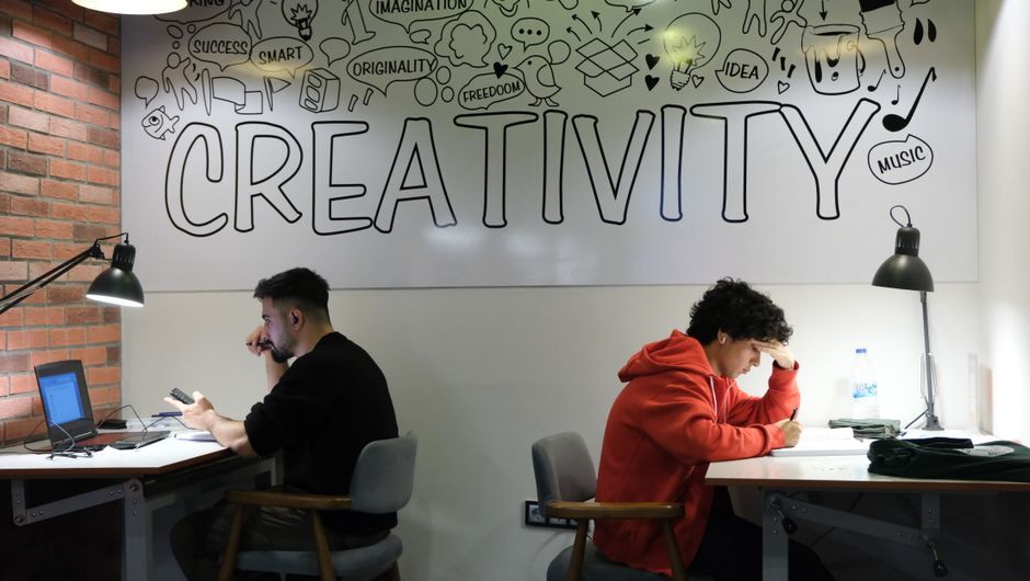 Trouver une communauté de freelances solidaire en France